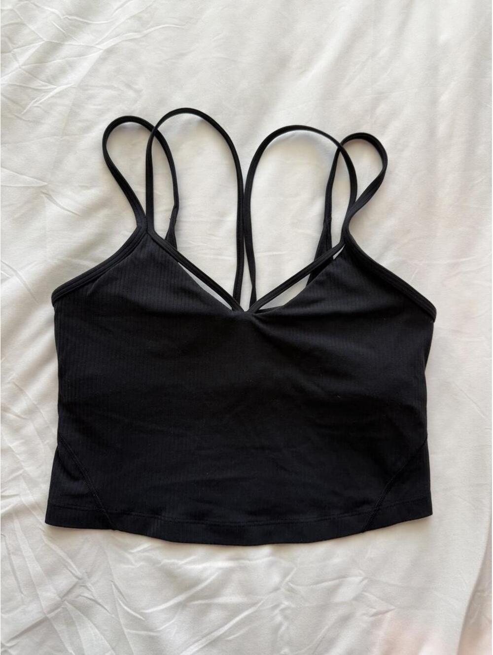Black Lululemon bra/crop top